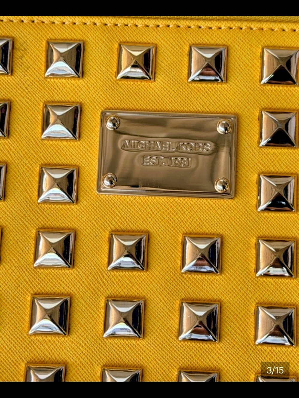 NWOT/NWT Michael Kors Yellow Pyramid Studded Women's Hamilton w Matching Clutch - Picture 9 of 13
